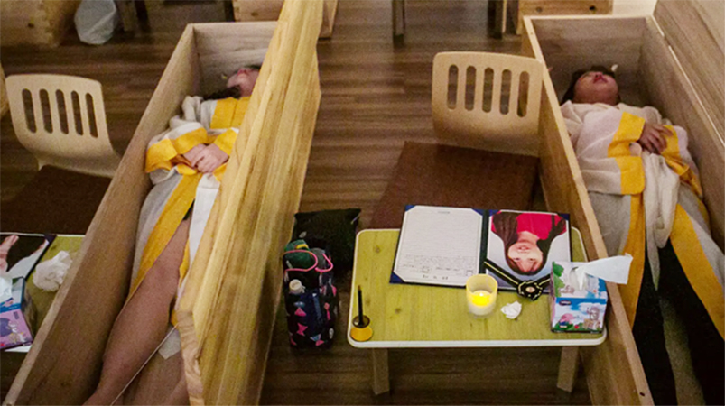 Dél-Korea, élő temetés