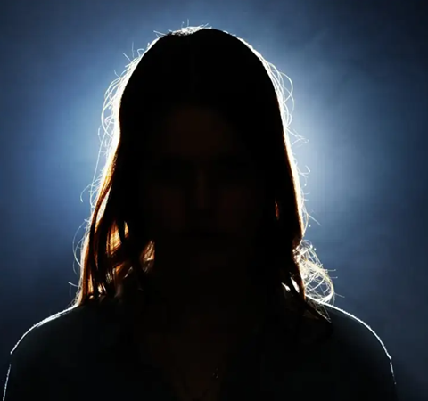 ultragyenge fotonkibocsátás