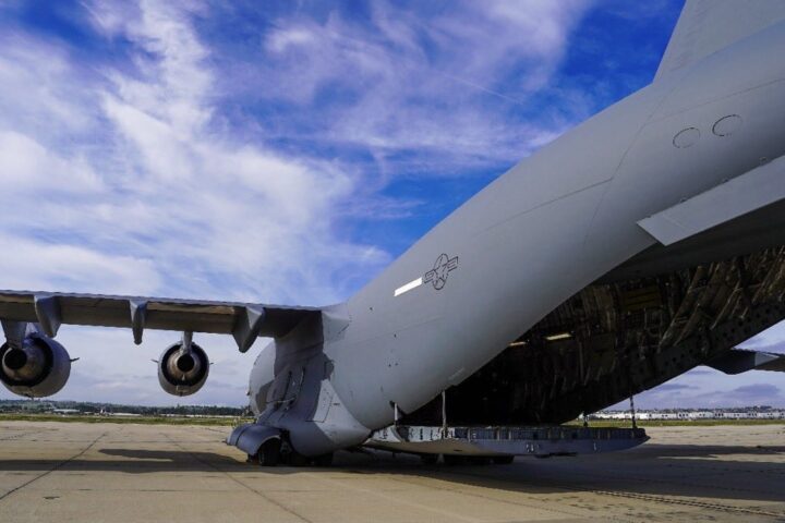 Atomreaktor szállítás